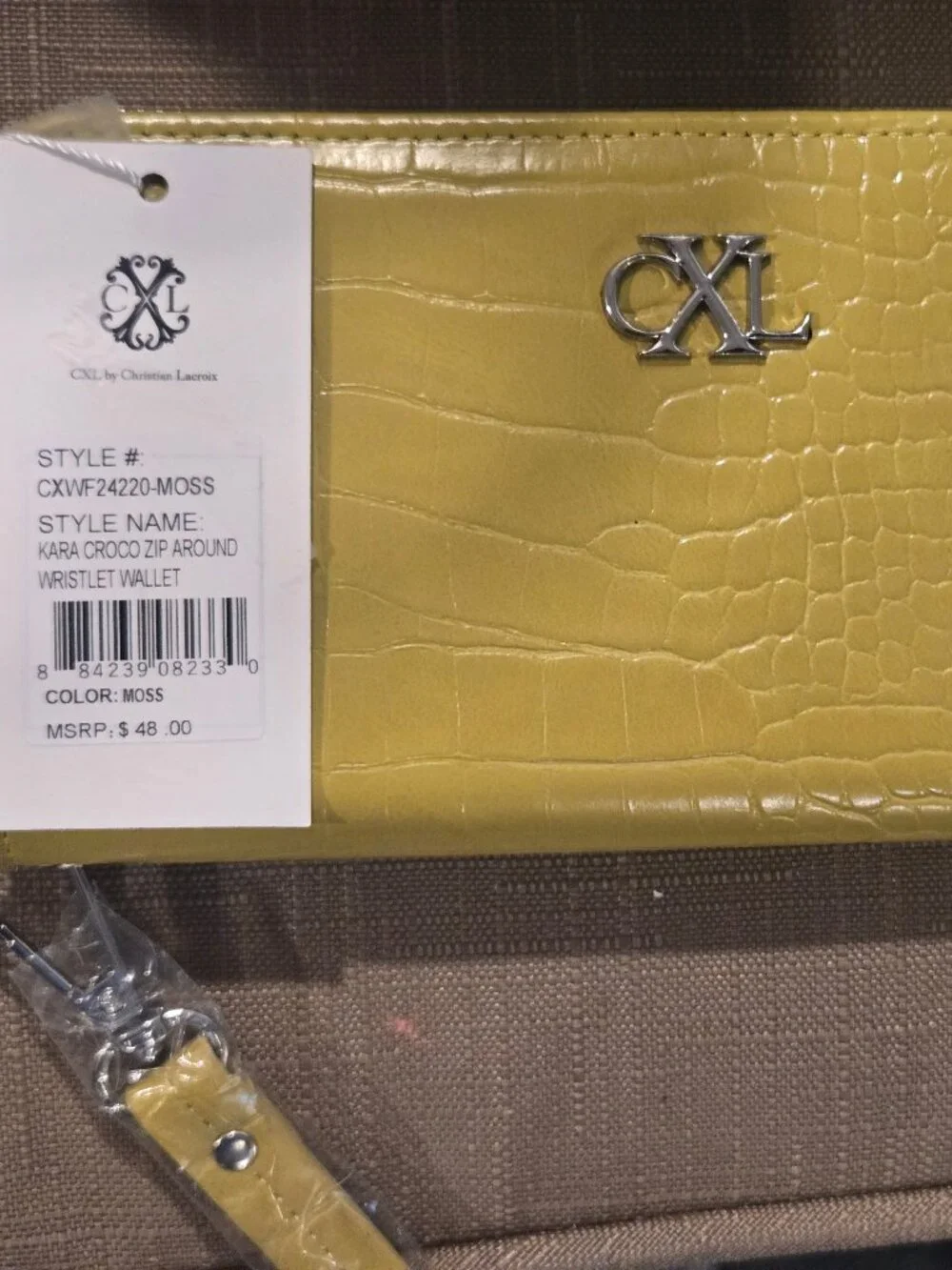 Christian Lacroix Wristlet Zip Around Moss Retail $48.00 - Picture 1 of 4